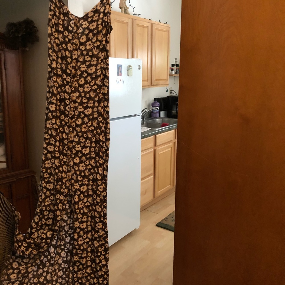 Sun dress, worn once... it’s to small now.